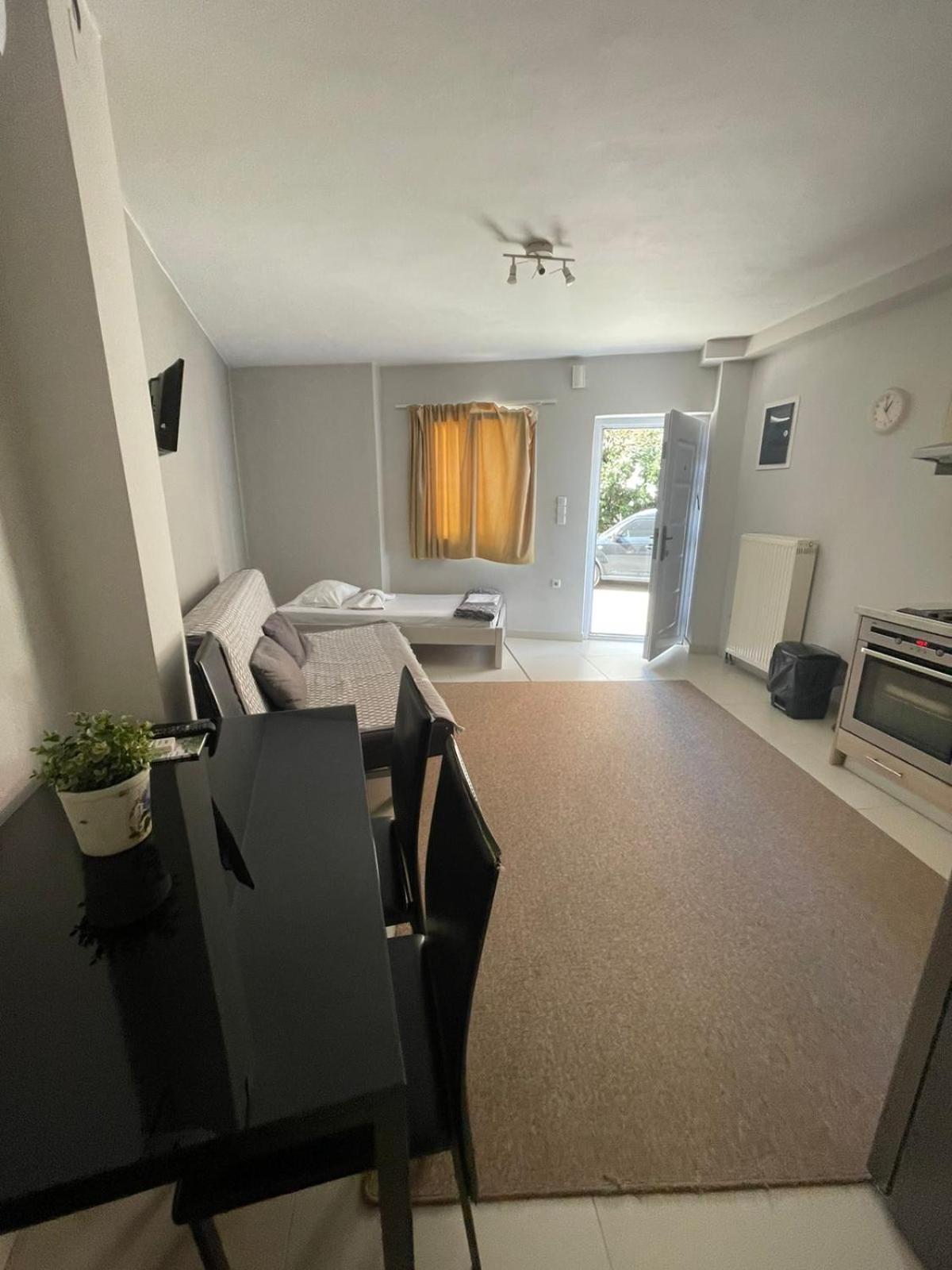 Errica Apartment Preveza Eksteriør bilde