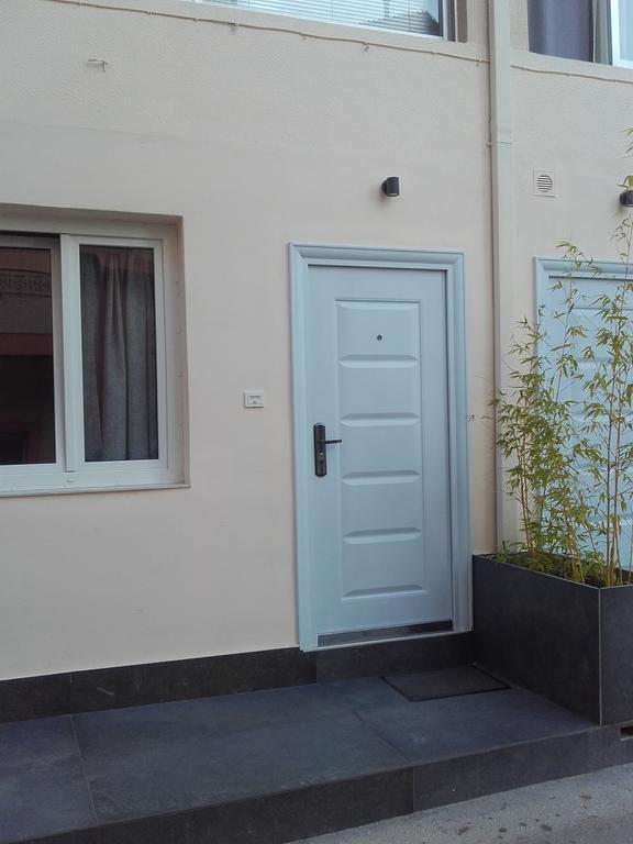 Errica Apartment Preveza Eksteriør bilde